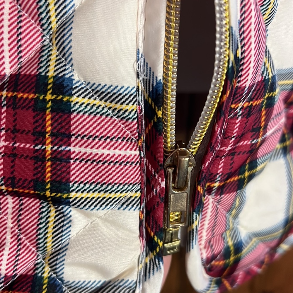 St. John’s Bay Plaid Quilted Puffer Vest with Button Pockets and Zipper - Picture 5 of 10